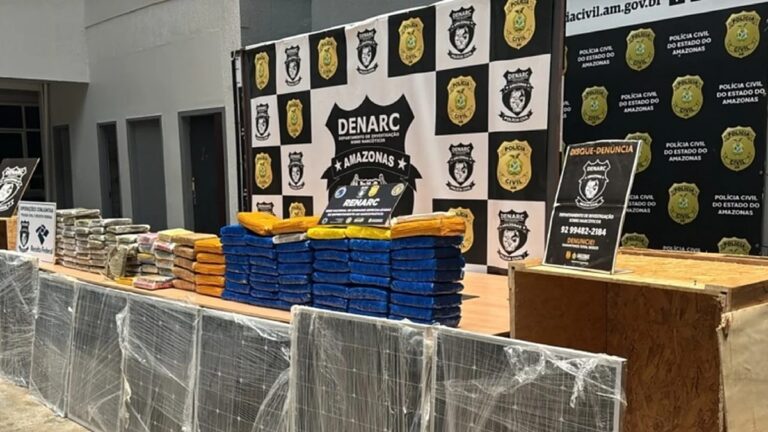 Denarc apreende 126 kg de drogas em transportadora de Manaus